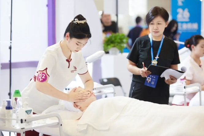 中華人民共和國第二屆職業(yè)技能大賽